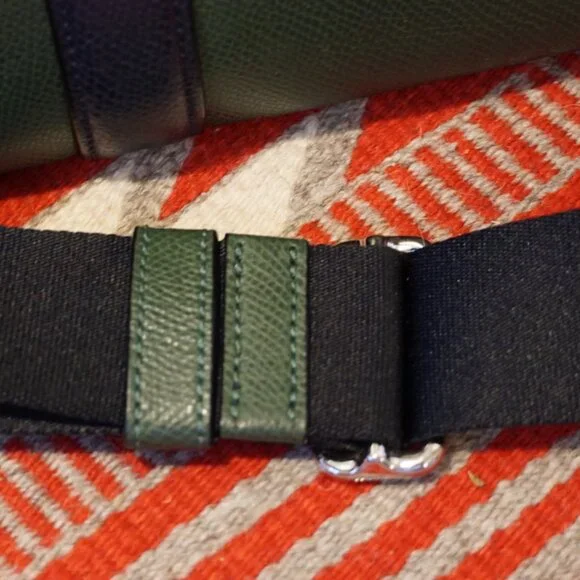 Beautiful Dark Green Coach Work or Day Bag in Like New Condition - Picture 4 of 16